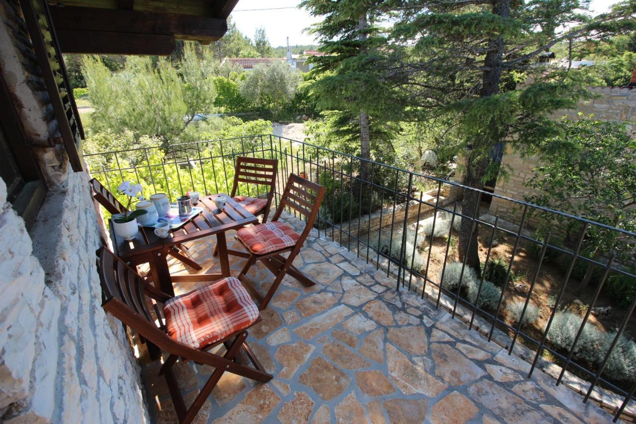 Stone House Skrivena Villa Pridraga Eksteriør bilde